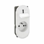 Prise de courant 16A 250V spéciale accessibilité Céliane avec enjoliveur Blanc